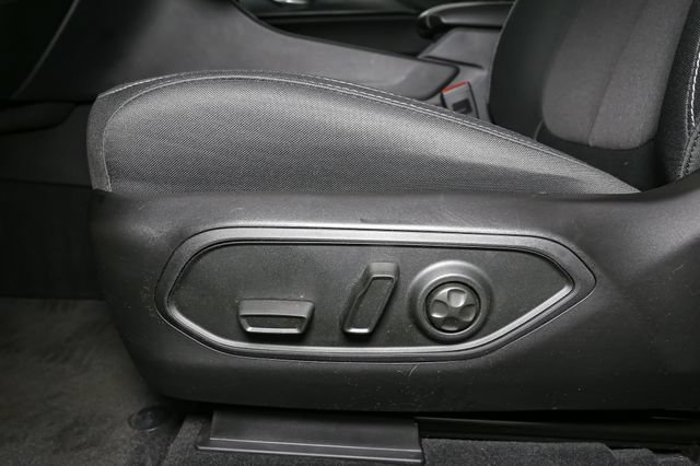 Used 2025 Jeep Grand Cherokee Laredo X w/ Luxury Tech Group I AWD/4WD image 40