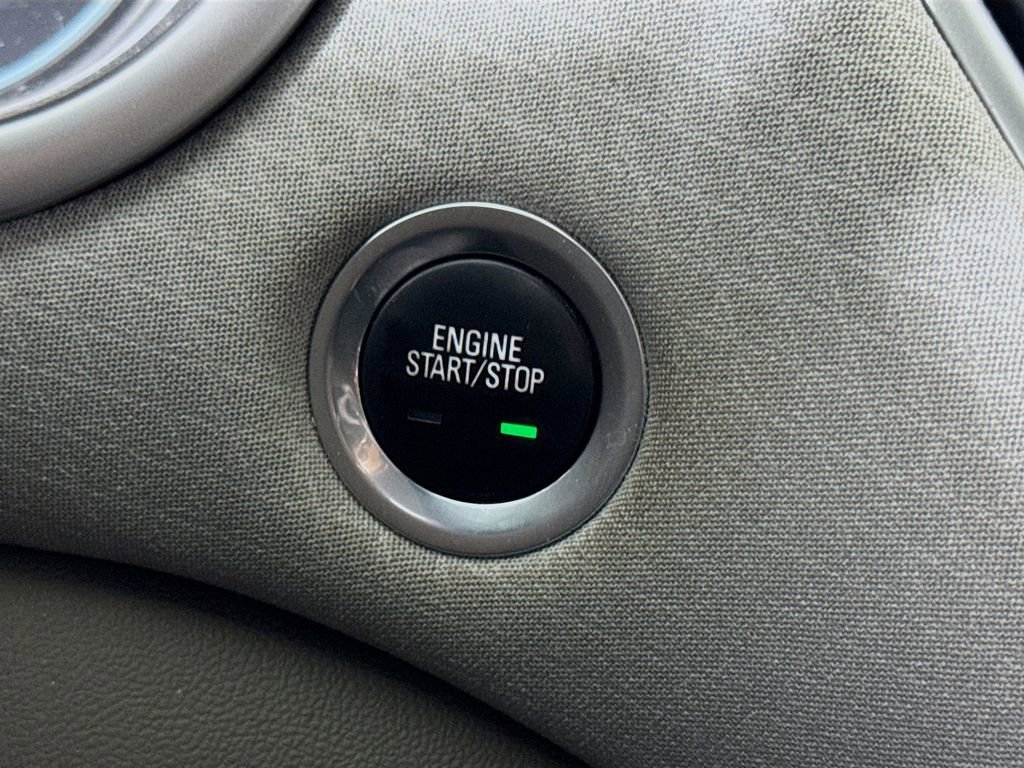 Used 2021 Chevrolet Malibu LS FWD image 24