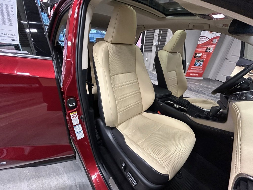 Used 2018 Lexus NX 300h AWD image 5