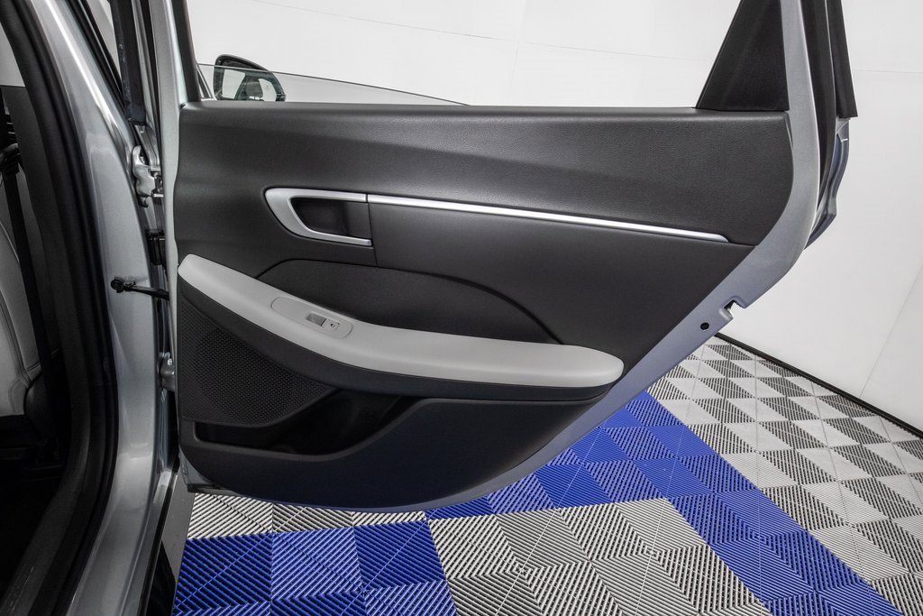 Used 2024 Hyundai Sonata SEL image 16