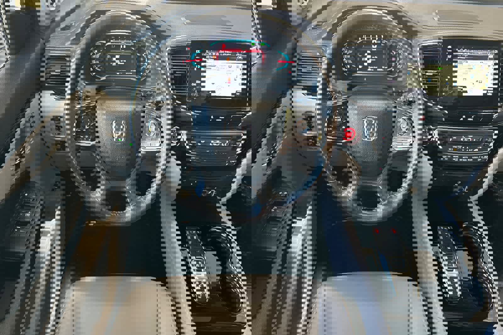 Used 2019 Honda Pilot Touring image 15