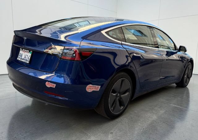 Used 2020 Tesla Model 3 Standard Range Plus RWD image 7