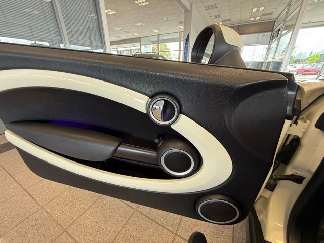 Used 2015 MINI Cooper S FWD image 24