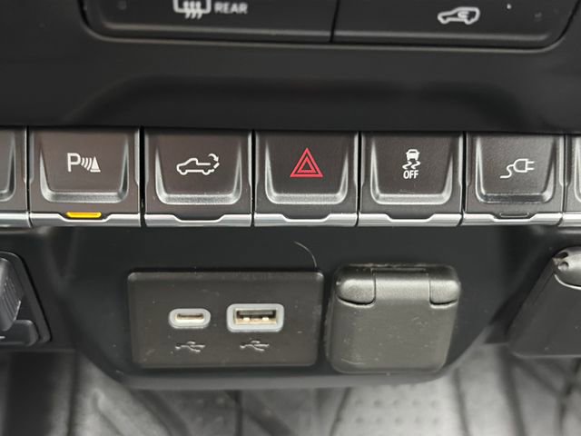 Used 2022 Chevrolet Silverado 2500 W/T w/ WT Safety Package image 41