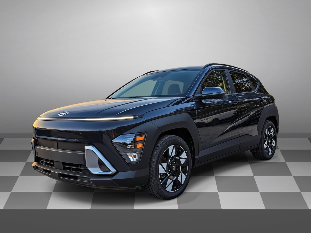 Used 2024 Hyundai Kona SEL FWD image 3