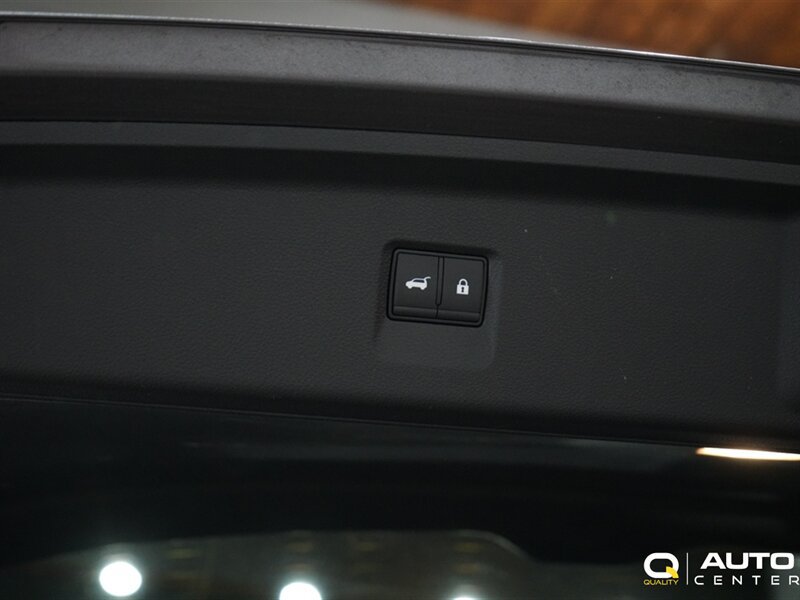 Used 2024 INFINITI QX60 Luxe AWD/4WD image 35