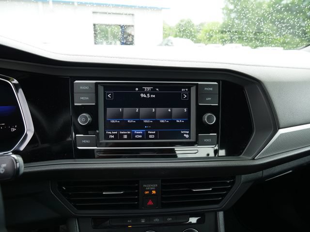 Used 2022 Volkswagen Jetta Sport FWD image 21