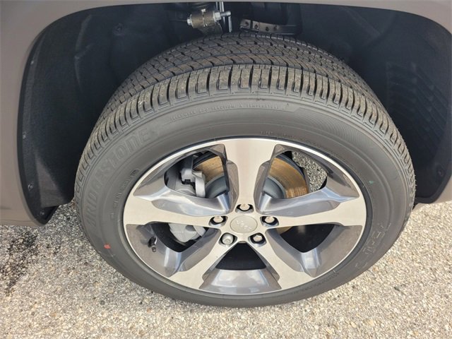 New 2025 Jeep Grand Cherokee Limited image 17