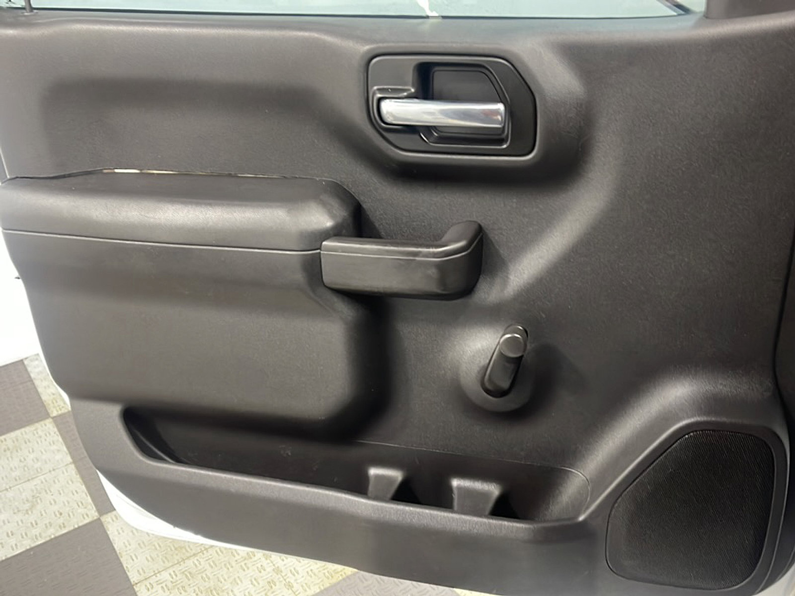Used 2020 Chevrolet Silverado 1500 W/T AWD/4WD image 12