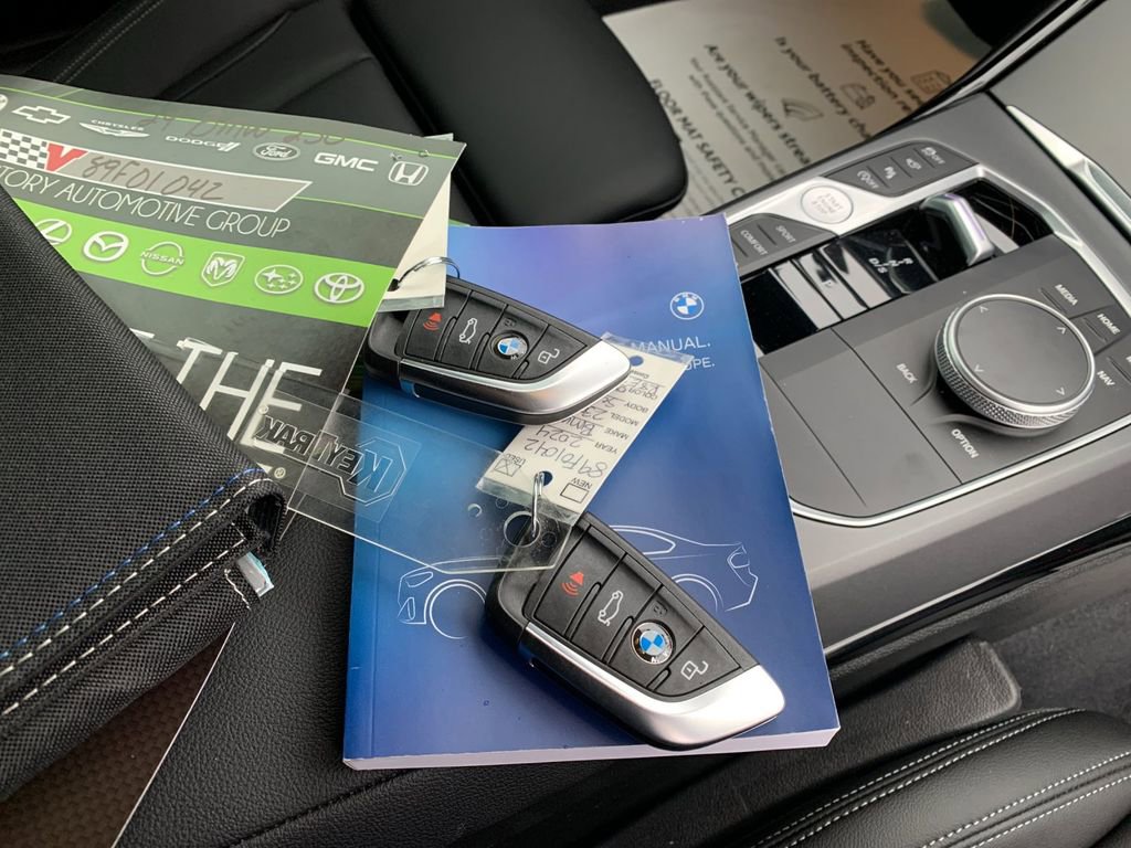 Used 2024 BMW 230i xDrive Coupe w/ Convenience Package image 9