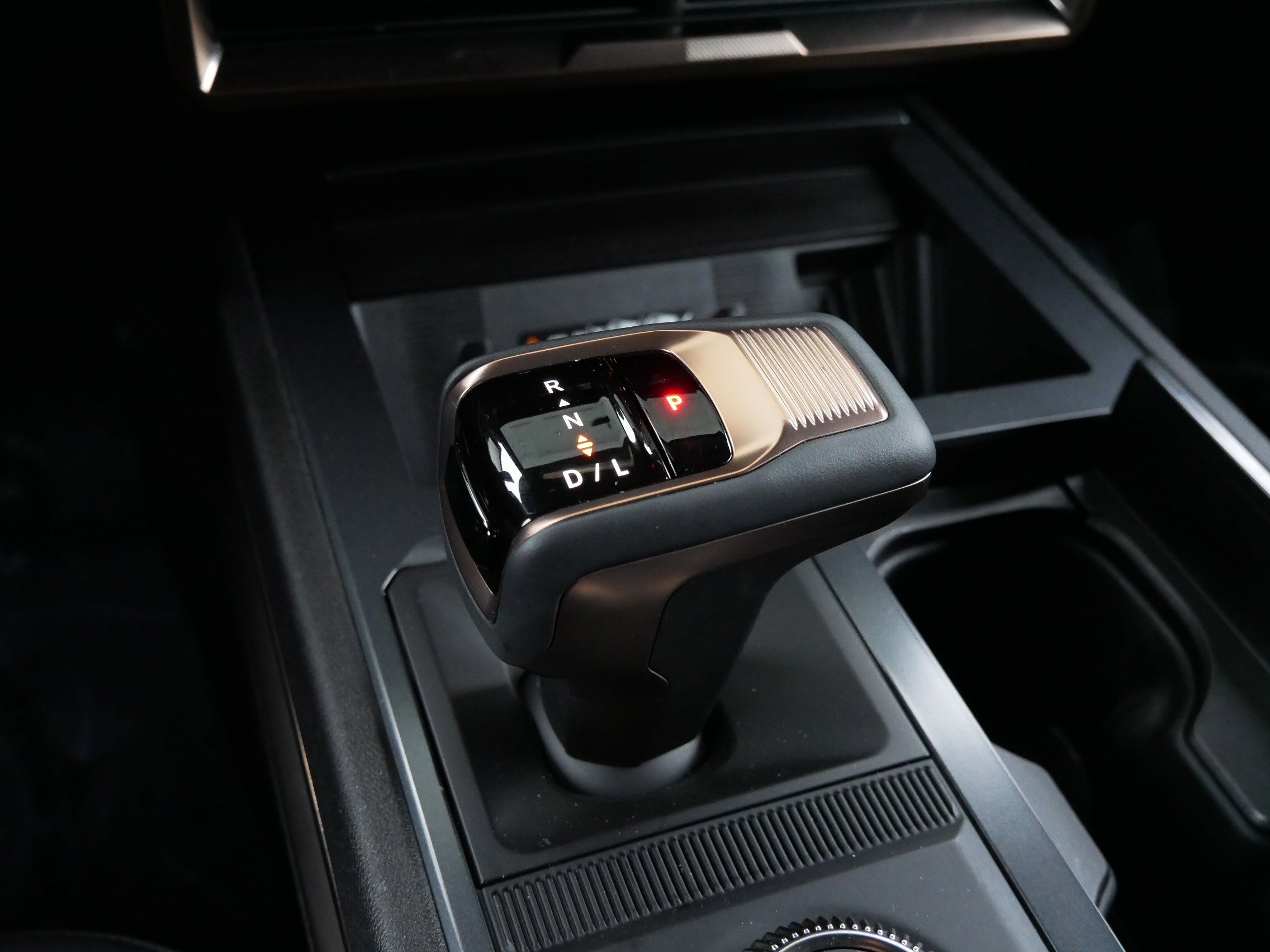 Used 2025 GMC Hummer EV 2X w/ LPO, Sport Package image 24