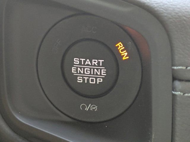 New 2025 Jeep Gladiator Mojave image 24