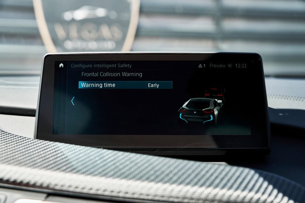Used 2019 BMW i8 Coupe image 67