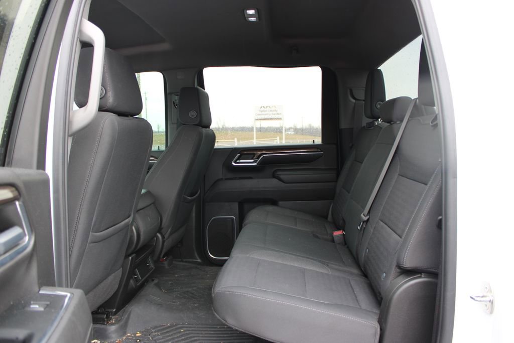 Used 2024 Chevrolet Silverado 2500 LT image 18