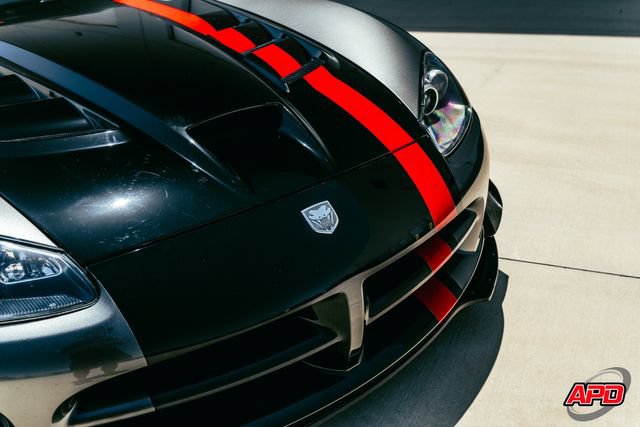 Used 2010 Dodge Viper ACR RWD image 25