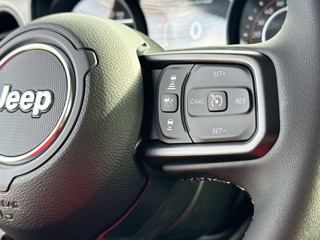 New 2026 Jeep Gladiator Sport AWD/4WD image 16