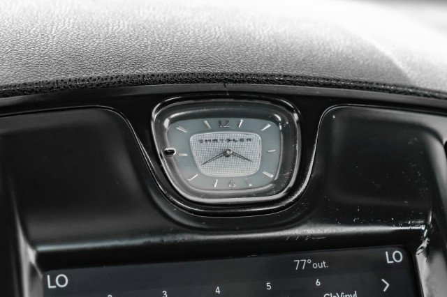Used 2022 Chrysler 300 S image 24