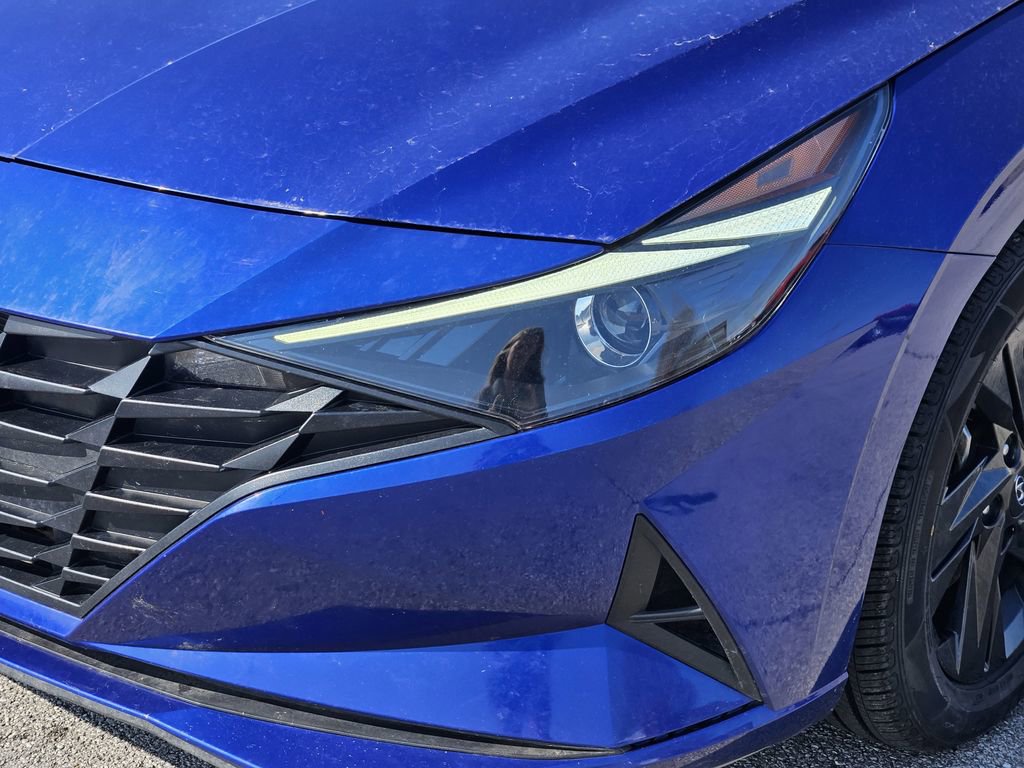 Certified 2023 Hyundai Elantra SEL w/ Cargo Package image 5