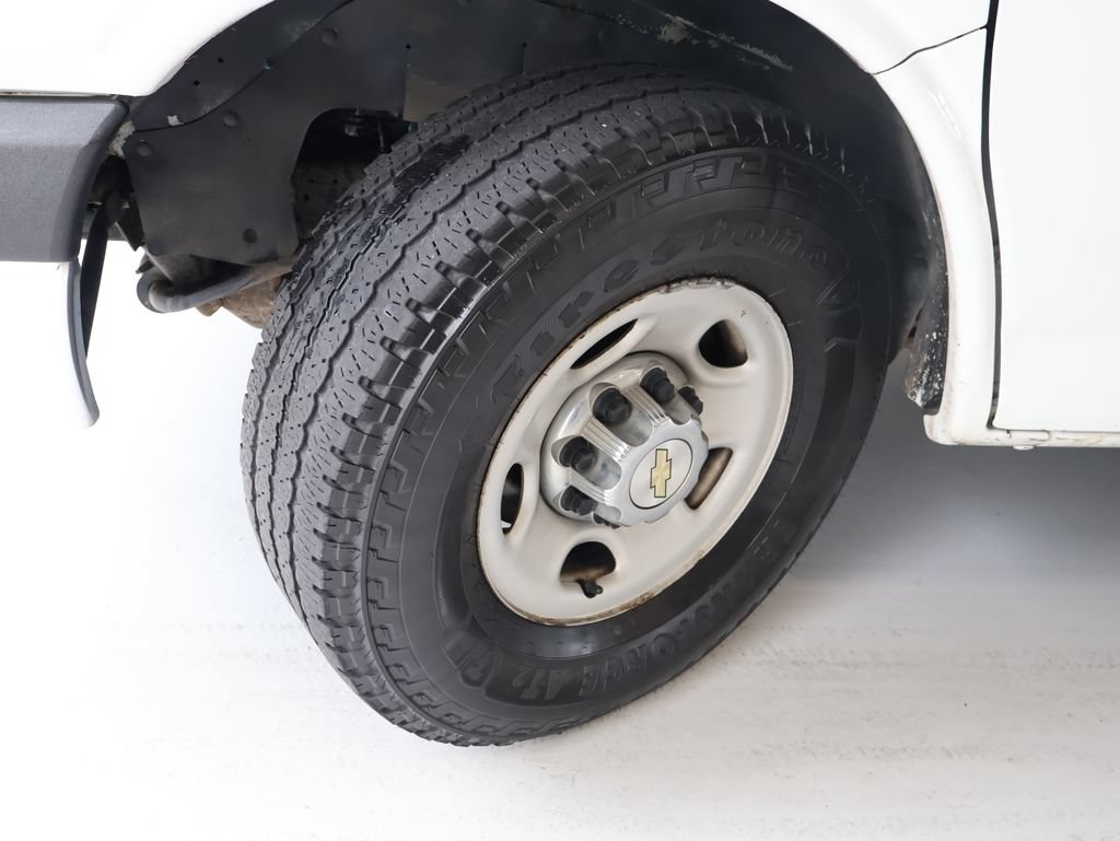 Used 2013 Chevrolet Express 3500 LT w/ LT Preferred Equipment Group RWD image 30