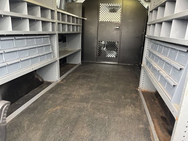 Used 2016 Ford Transit 150 130 Low Roof RWD image 15
