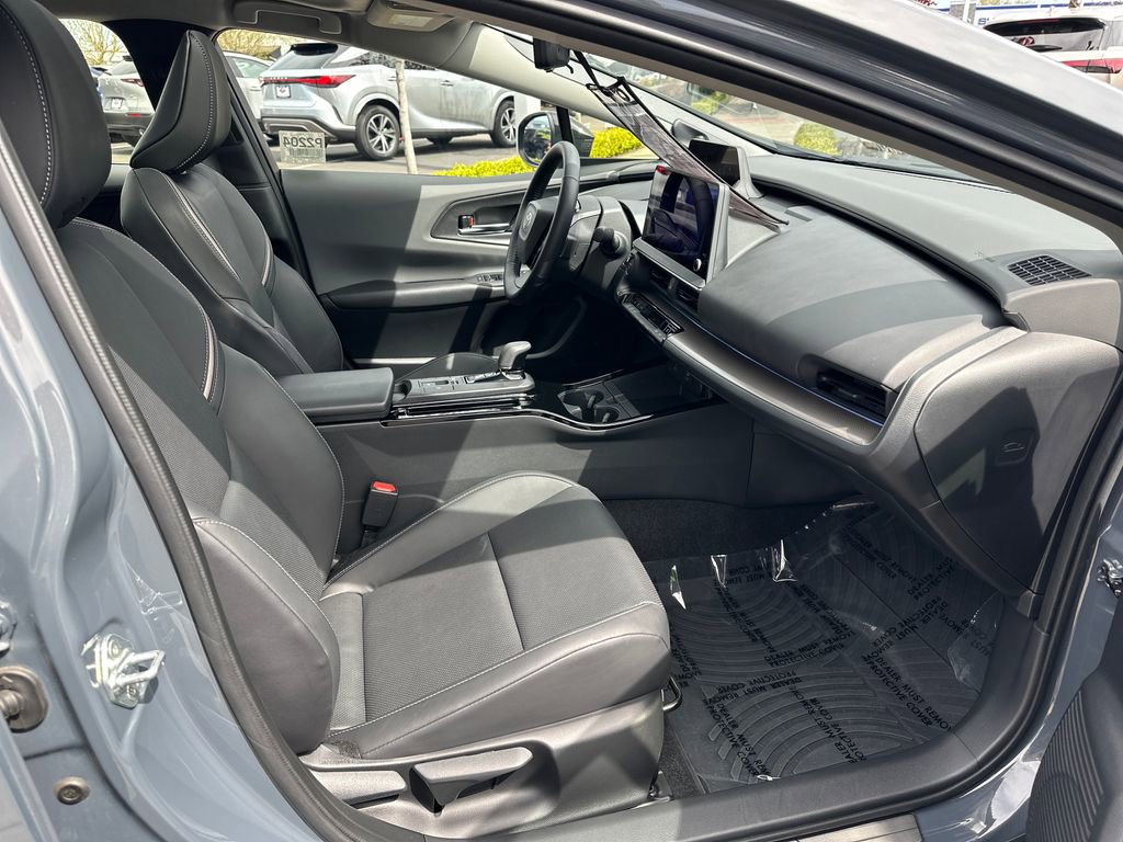 Used 2024 Toyota Prius Limited w/ Limited Premium Package AWD/4WD image 17