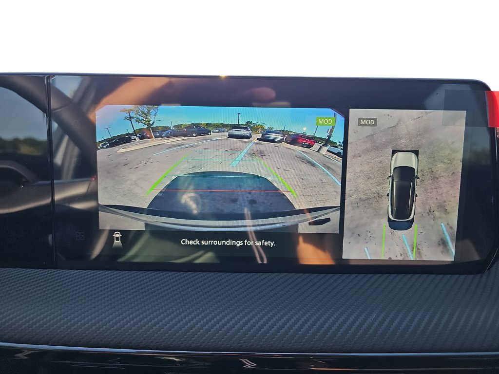 New 2027 Nissan Kicks SR w/ Cold Weather Package FWD image 23
