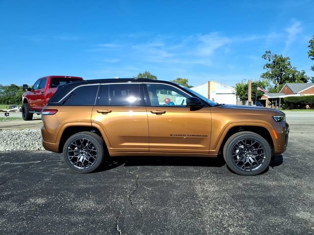 New 2027 Jeep Grand Cherokee Summit AWD/4WD image 8