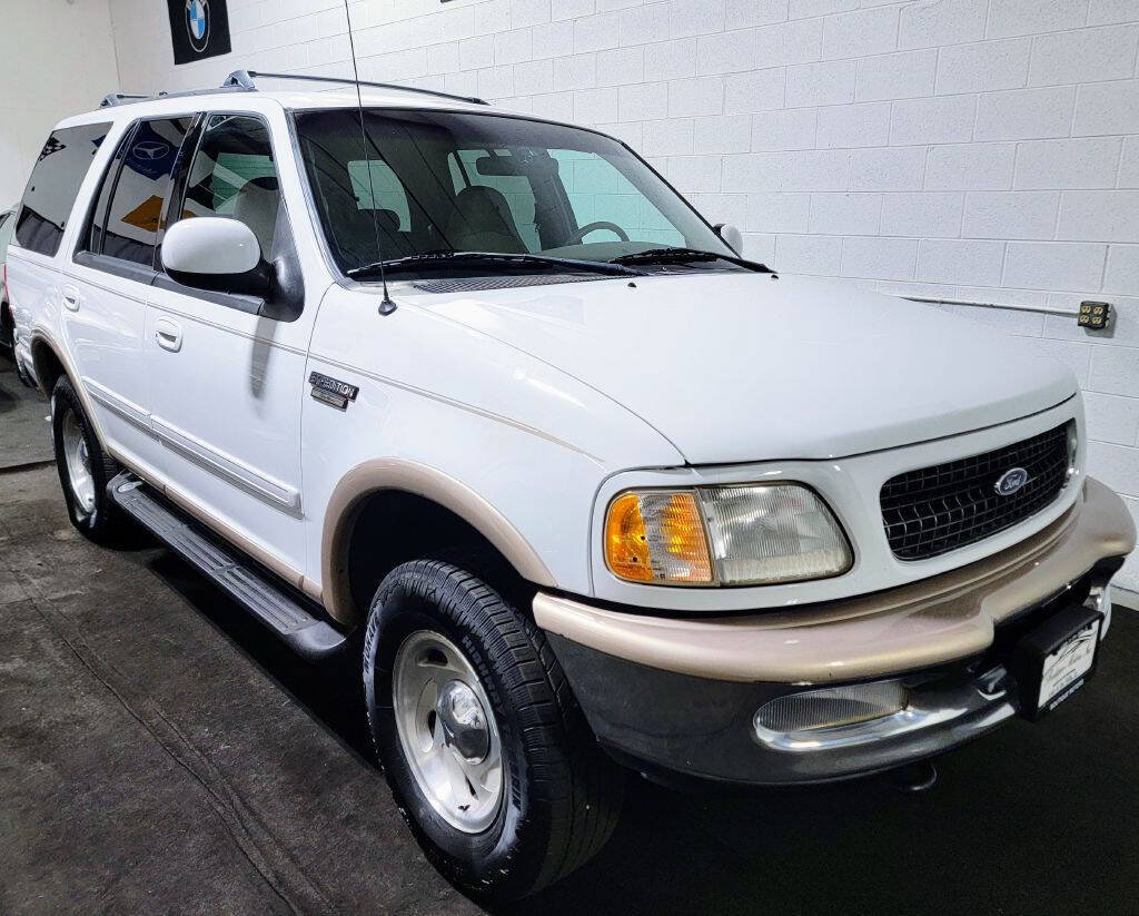 Used 1998 Ford Expedition 4WD image 24