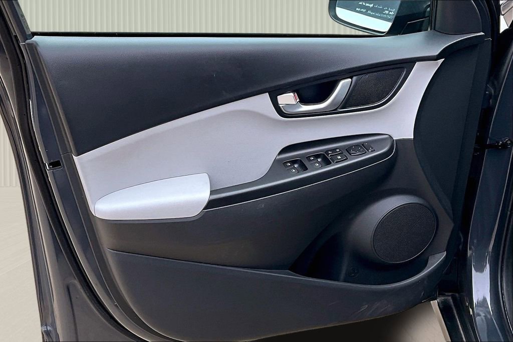 Used 2023 Hyundai Kona SEL w/ Convenience Package image 23