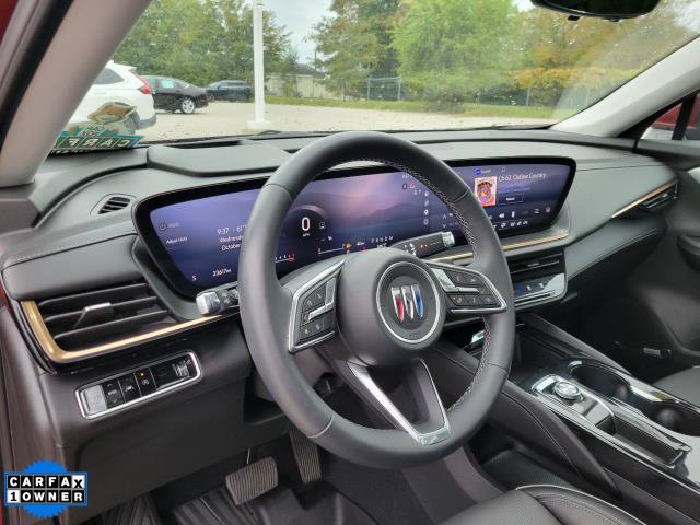 Used 2024 Buick Envision Avenir AWD/4WD image 20
