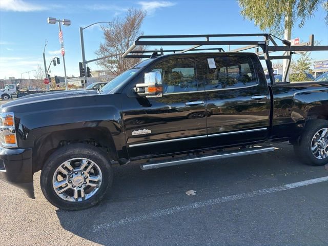 Used 2018 Chevrolet Silverado 2500 High Country w/ Duramax Plus Package image 18
