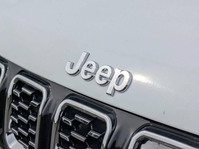 Used 2025 Jeep Compass Limited AWD/4WD image 9