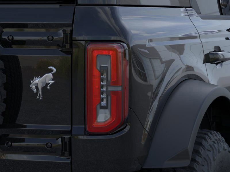 New 2025 Ford Bronco Outer Banks w/ Sasquatch Package image 36