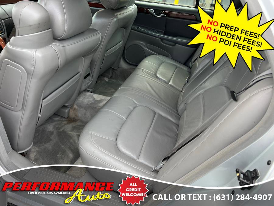 Used 2001 Cadillac De Ville DTS w/ Comfort/Convenience Pkg FWD image 21