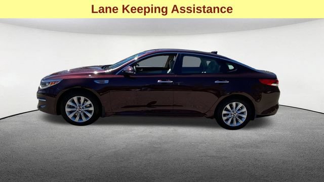 Used 2018 Kia Optima LX w/ 17" Alloy Wheels Package FWD image 5