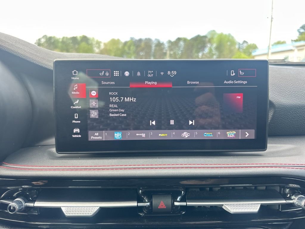 Used 2024 Dodge Hornet R/T w/ Tech Pack w/o Parking image 17