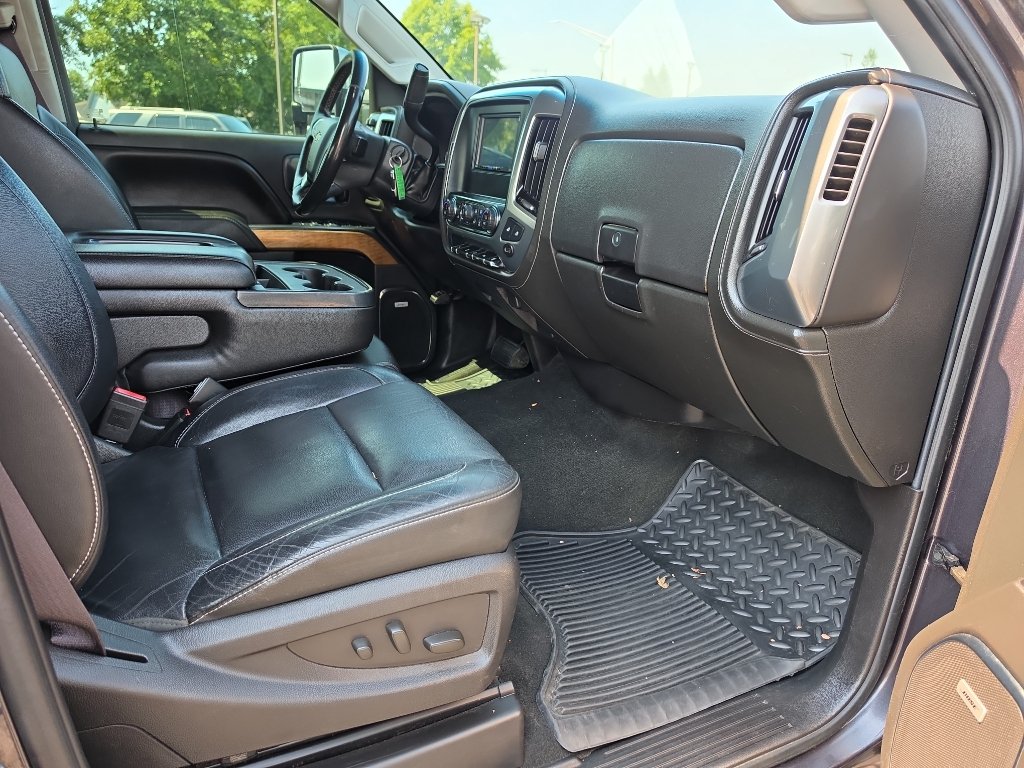 Used 2015 Chevrolet Silverado 3500 LTZ w/ Duramax Plus Package AWD/4WD image 16