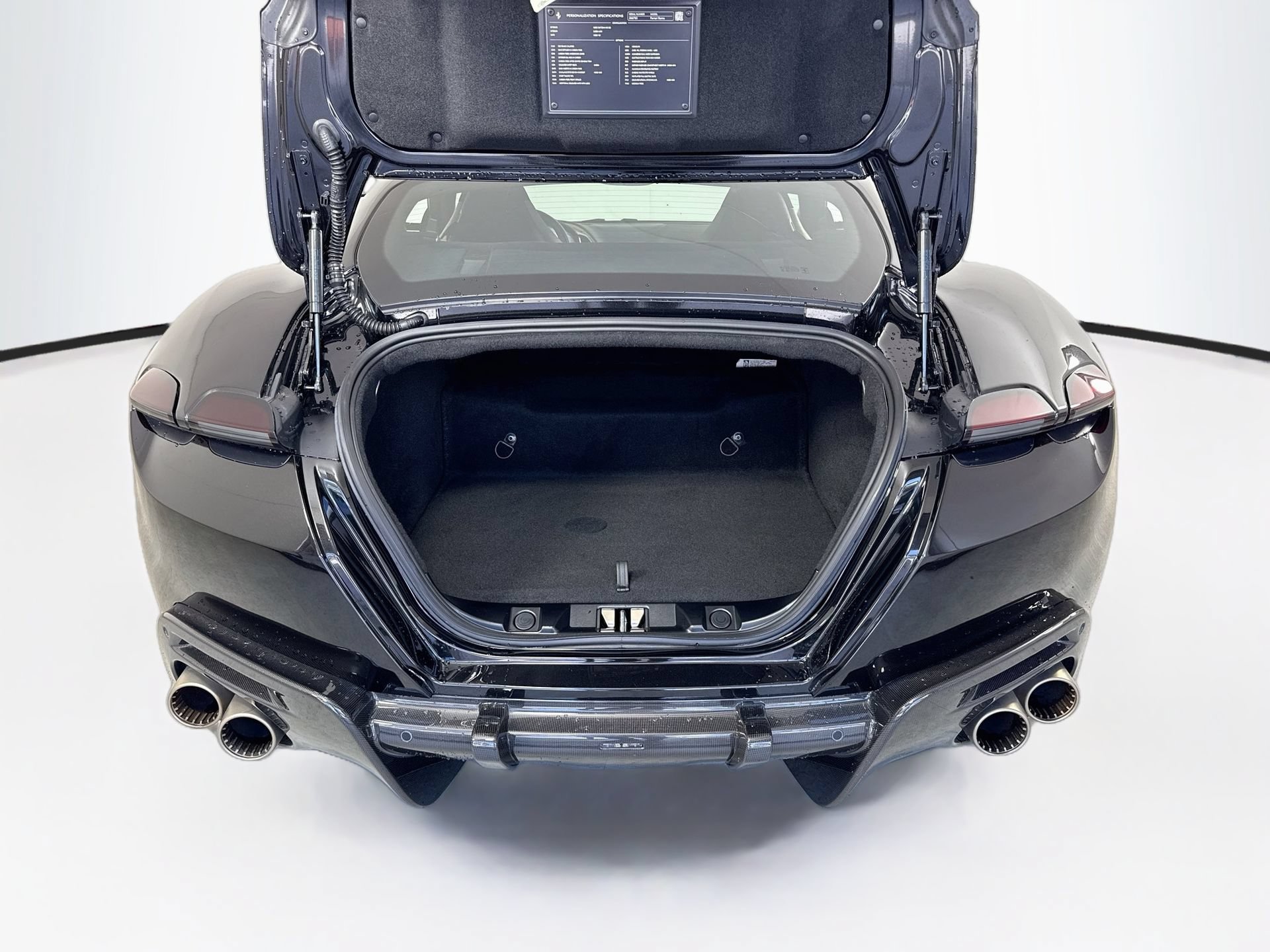 Certified 2021 Ferrari Roma RWD image 27