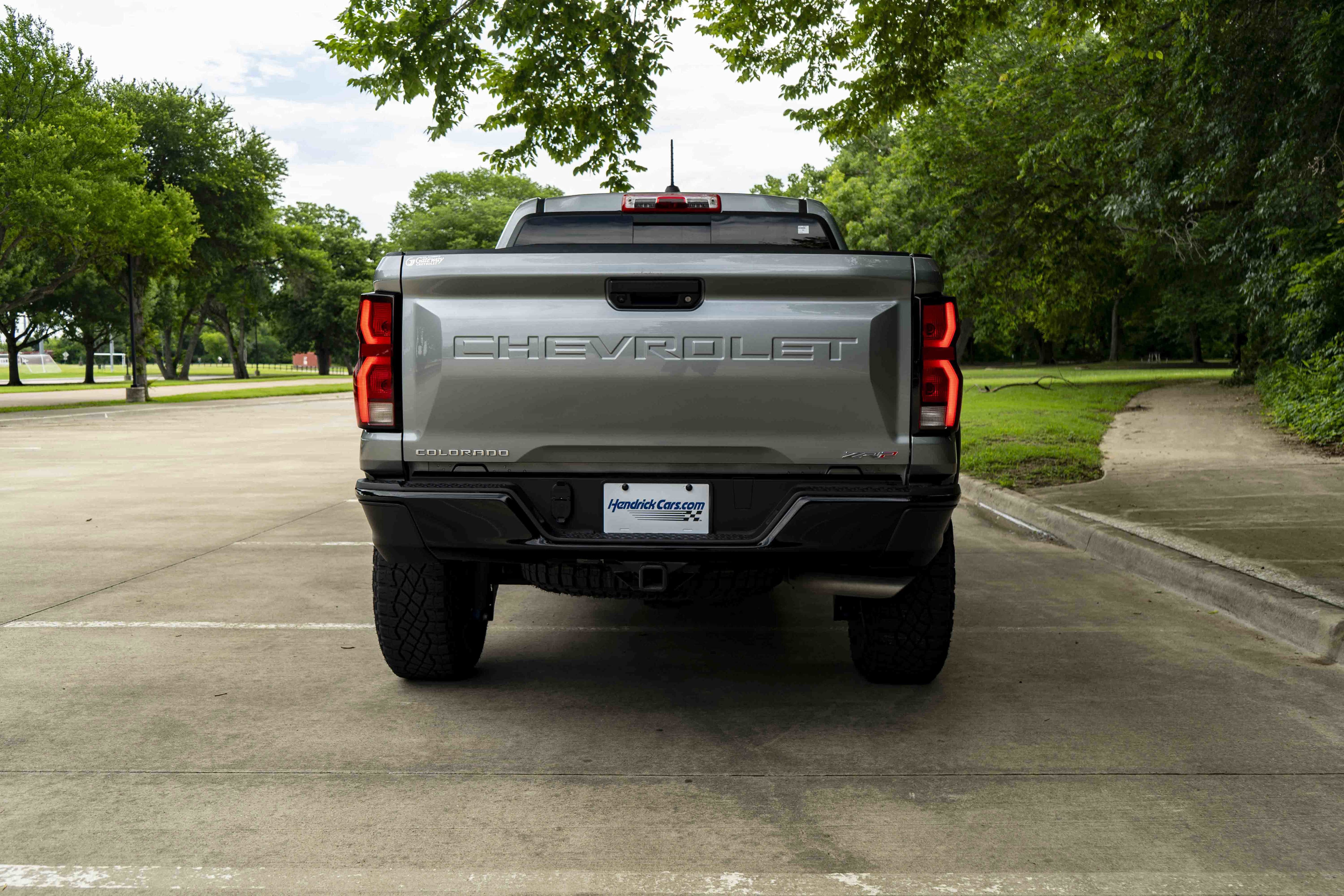Used 2024 Chevrolet Colorado ZR2 AWD/4WD image 8