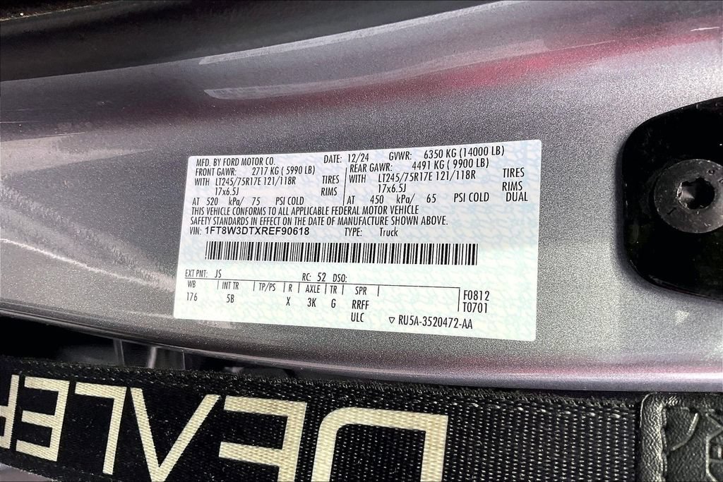 Used 2024 Ford F350 Lariat AWD/4WD image 40