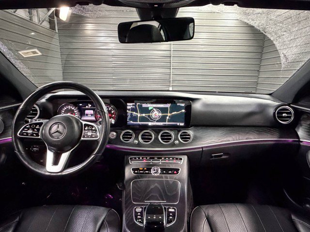 Used 2019 Mercedes-Benz E 300 4MATIC image 15