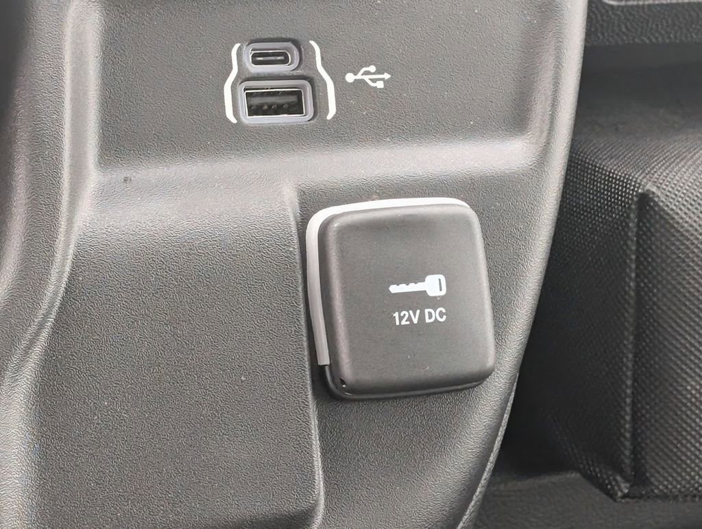 Used 2024 RAM ProMaster 2500 image 26