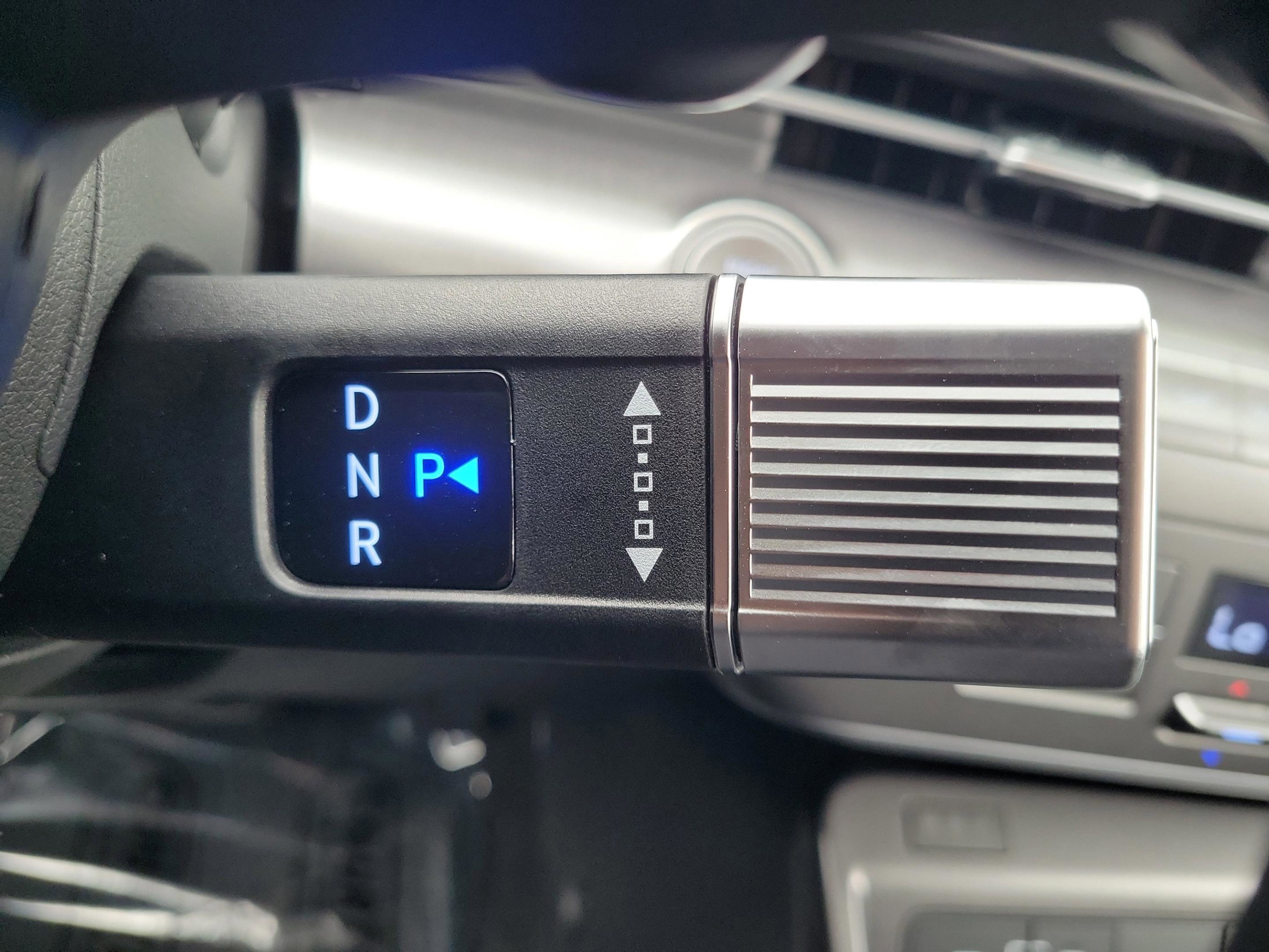 New 2026 Hyundai Kona SEL Premium image 8