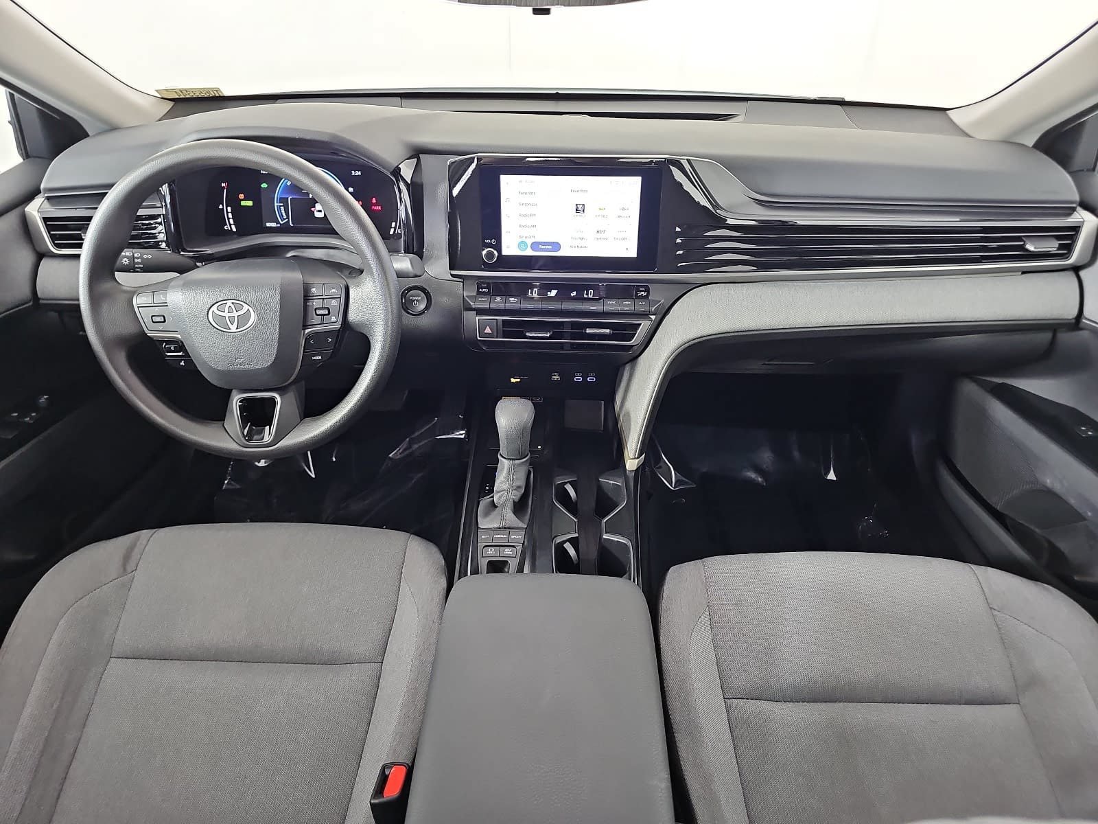 Used 2026 Toyota Camry LE FWD image 11