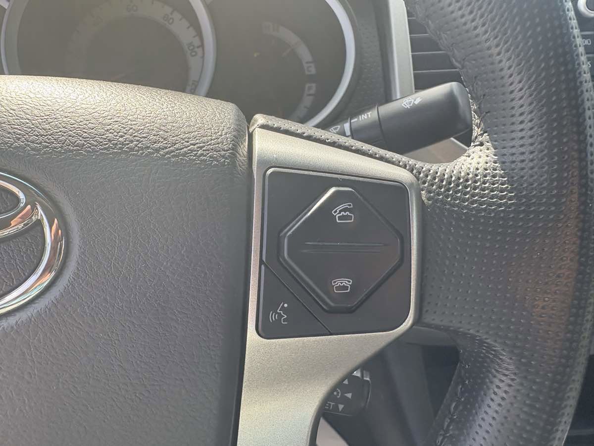 Used 2015 Toyota Tacoma PreRunner image 28