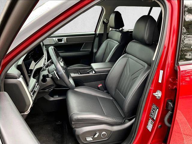 Used 2026 Hyundai Santa Fe SEL FWD image 24
