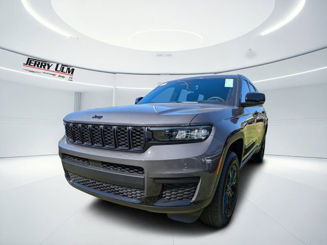 New 2025 Jeep Grand Cherokee L Laredo image 6
