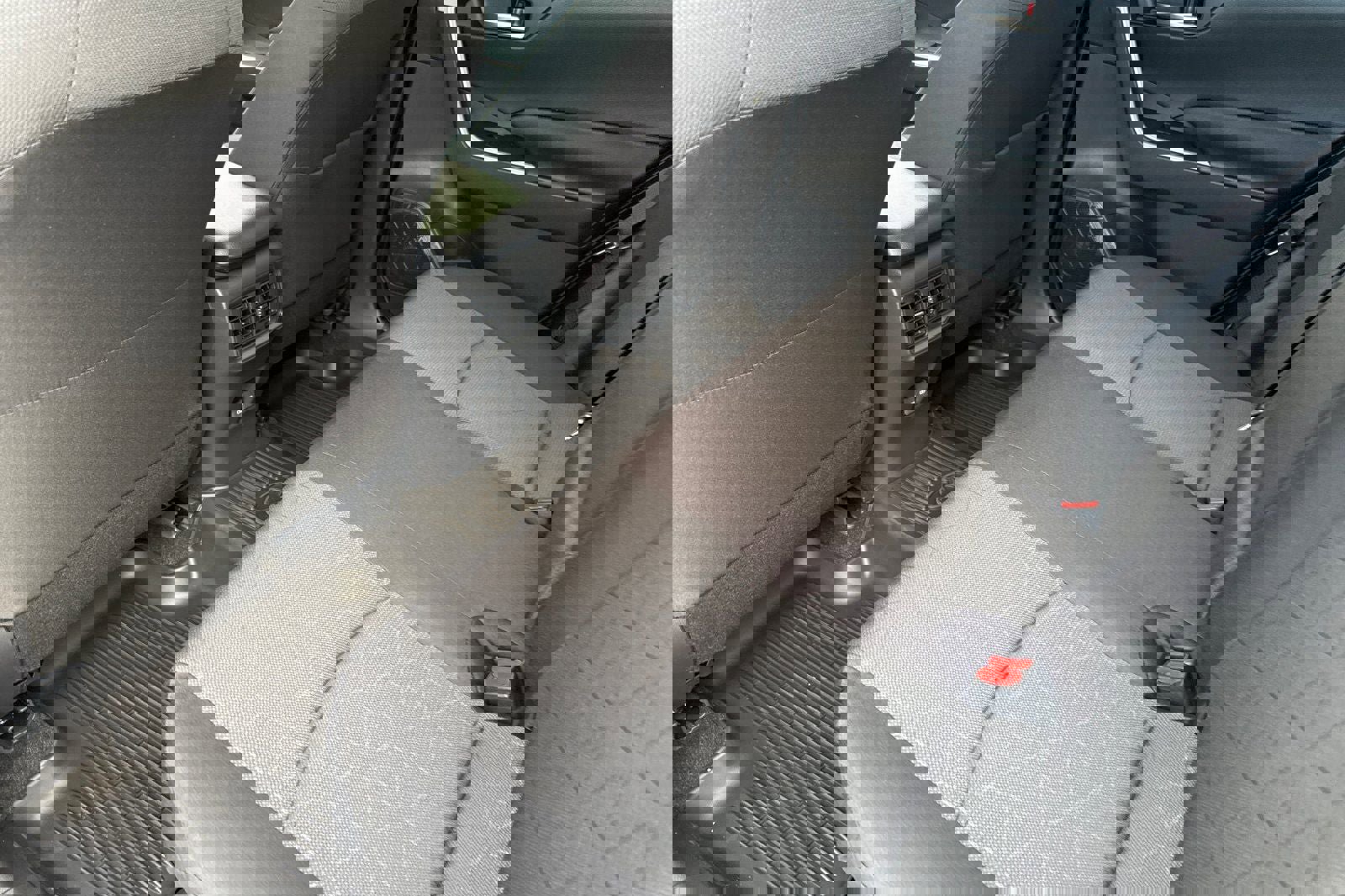 New 2025 Toyota RAV4 XLE image 14