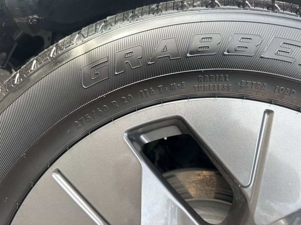 Used 2022 Ford F150 Lightning Lariat w/ Equipment Group 511A High image 35