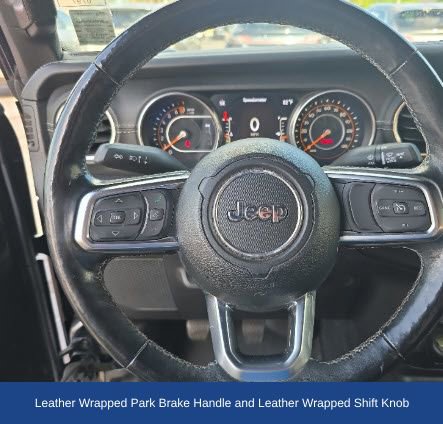 Used 2018 Jeep Wrangler Unlimited Sahara AWD/4WD image 12